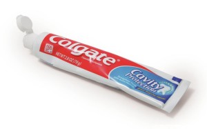 122-1303-08-o+toothpaste+